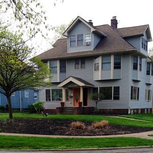 Meet your Posher, Laverne